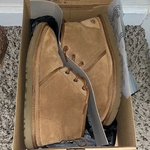 Men’s Size 9 UGGS Nemual Chukka Boots